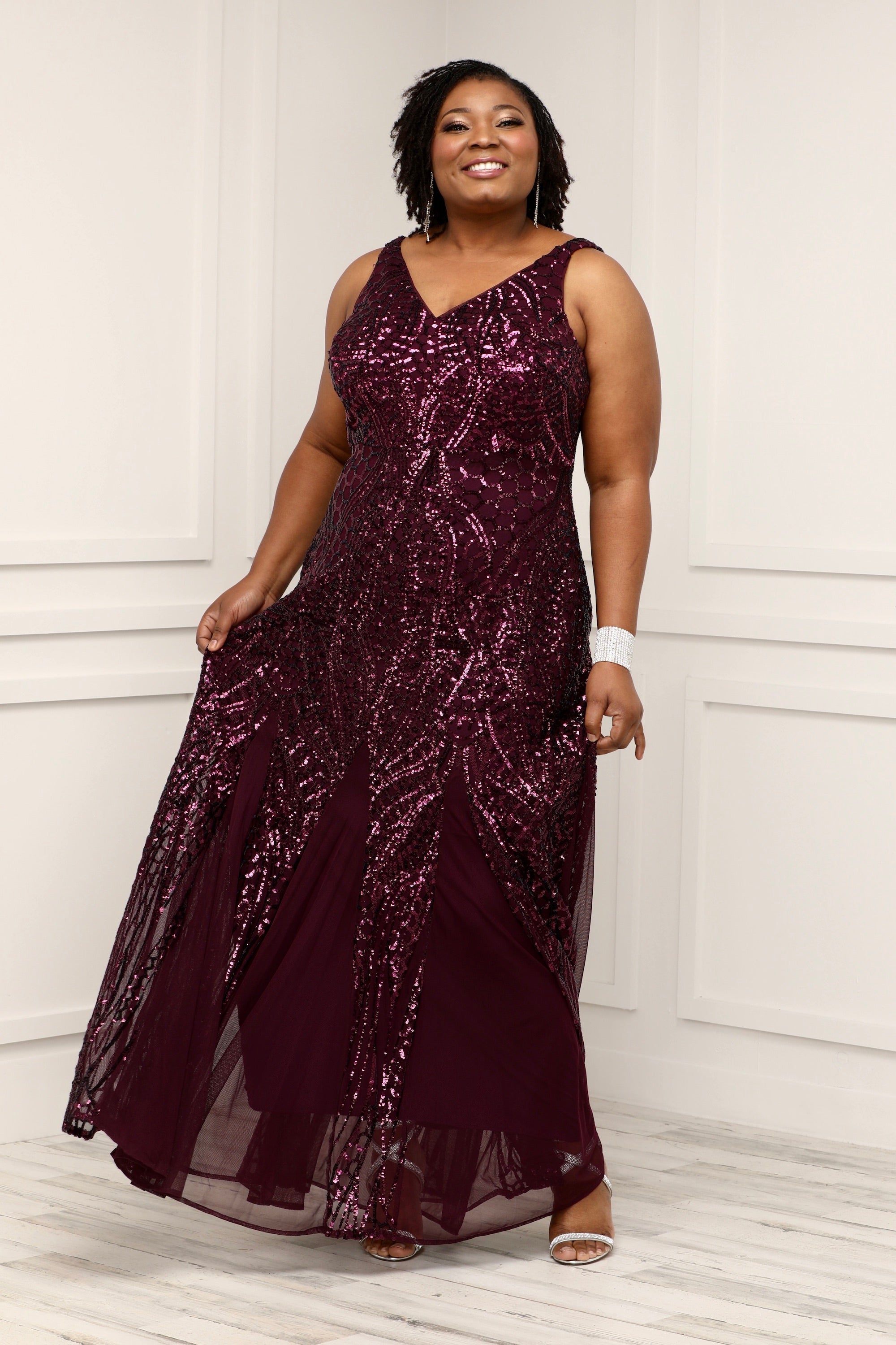 Plus- Size Sleeveless Sequin Embellished Gown – SleekTrends