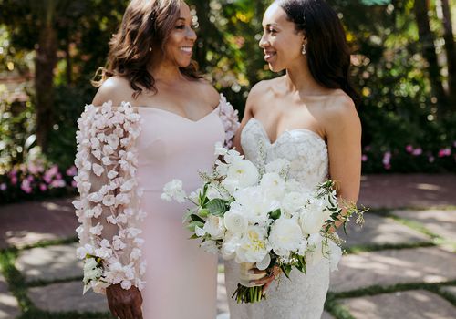 What Should You Wear as a Stepmother of the Bride