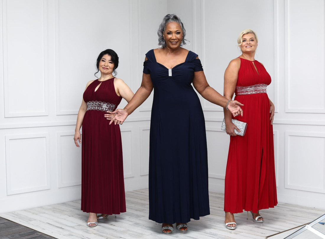 Timeless Fashion Tips for Moms of the Bride Over 50